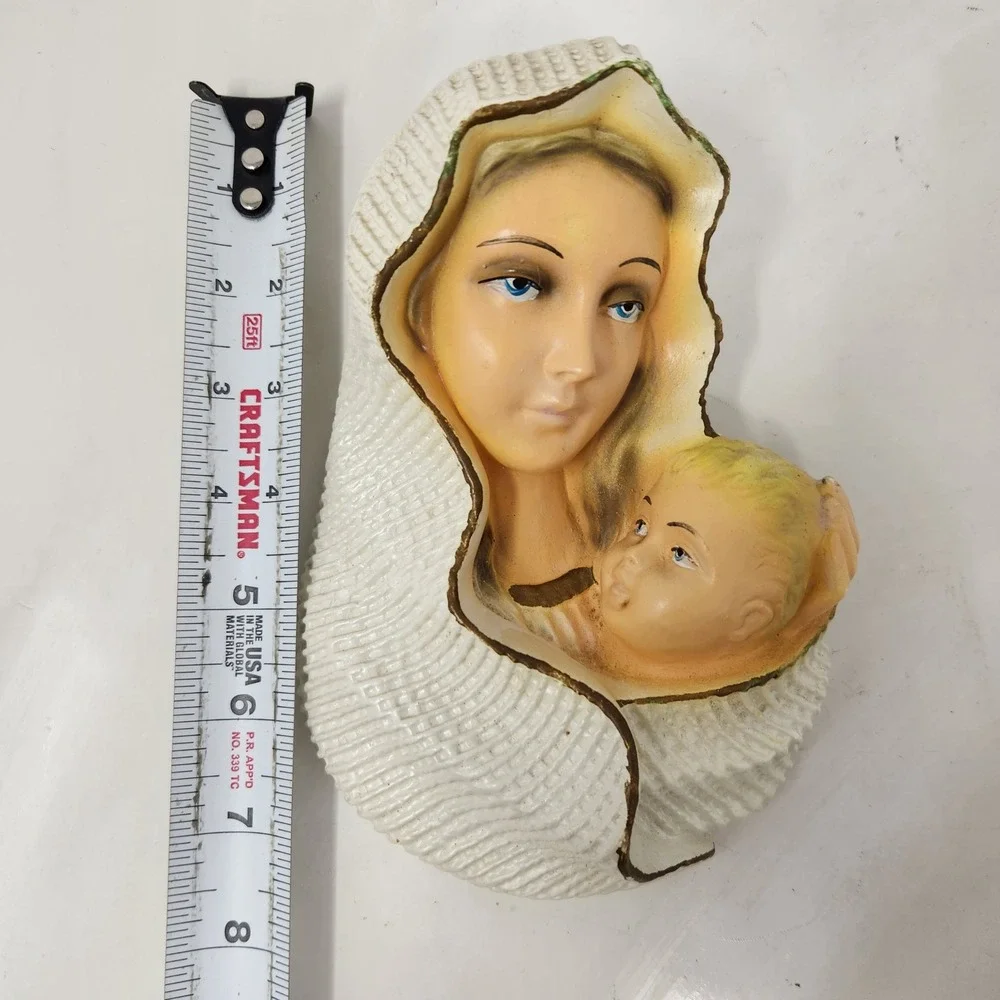 Vintage Madonna and Child Chalkware Wall Plaque Virgin Mary Baby Jesus Religious